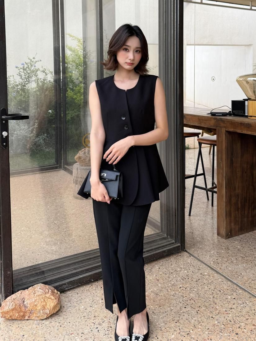 DECORATIVE FRILL GILET - BIRTHDAY BASH
