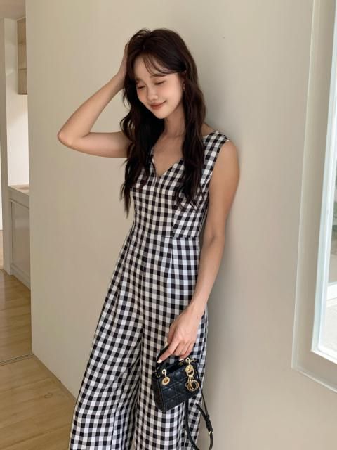 V NECK GINGHAM ROMPERS