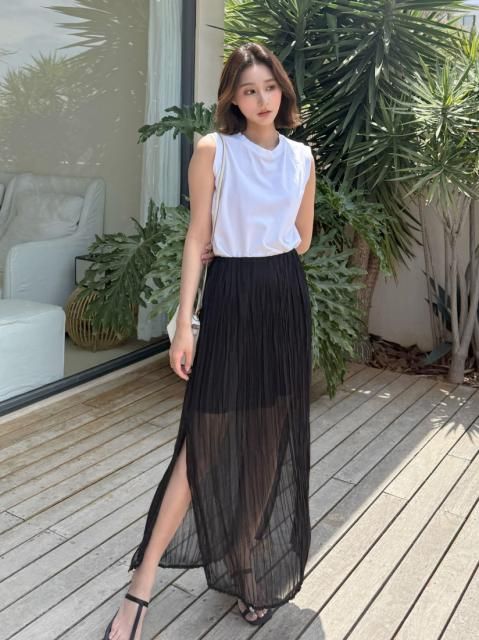 SHEER PLEATS STRAIGHT SKIRT