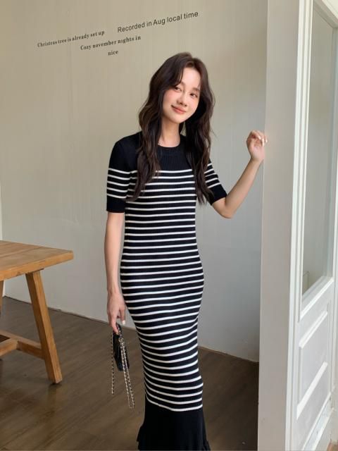 SUMMER KNIT BORDER DRESS