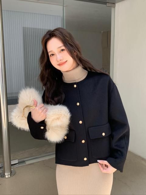 NO COLLAR GOLD BUTTON JACKET