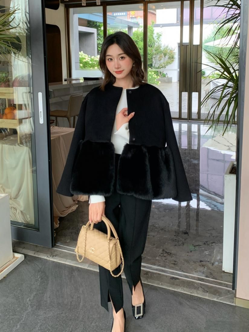 PRE ORDER】PEPLUM FUR DOCKING COAT - BIRTHDAY BASH
