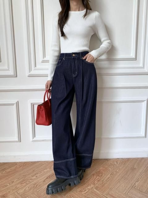 TUCK WIDE DENIM