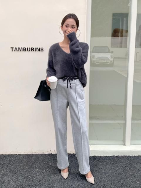 SHOWING PANTIES STYLE PANTS