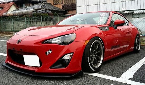 TOYOTA　86　ハチロク　前期　ZN6　TRD　サイドステップ用　フラップ　カナード　クラリス 　未塗装　左右