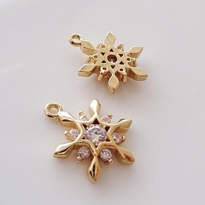 上品な雪の結晶チャーム（1個） - アクセサリーパーツ専門店