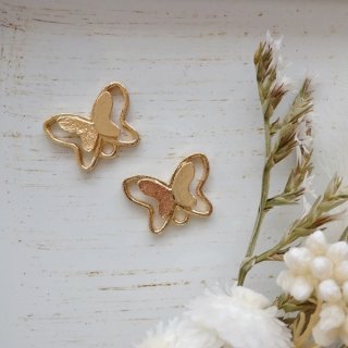 可愛い蝶のコネクターチャーム（2個）