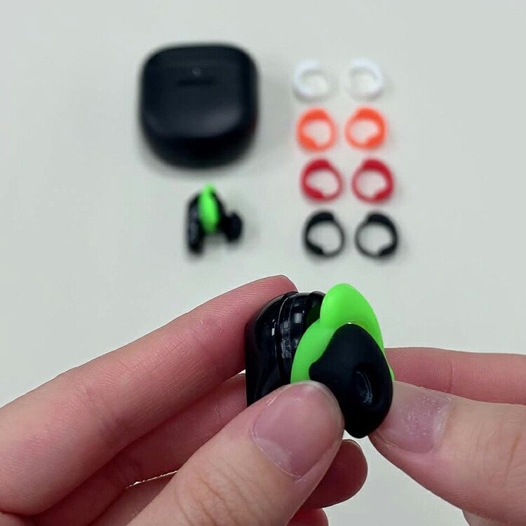 QuietComfort Ultra Earbuds スポーツヘッドフォン 5セット 合計10枚入 ワイヤレスイヤホンカバー イヤーピース ソフト  パッド - IT問屋