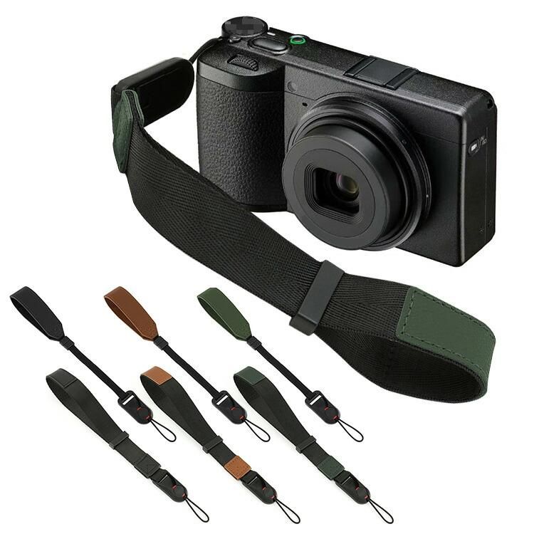 【値下げ中】RICOH GR III + SDカード・ストラップ・ケースセット 値下げ中】RICOH GR III + SDカード・ストラップ・ケースセット