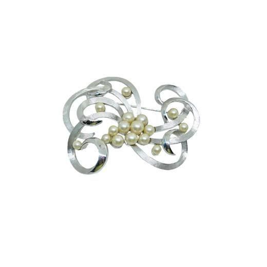 極美品 VINTAGE TRIFARI トリファリ 大ぶり ブローチ リボン 極美品 VINTAGE TRIFARI トリファリ 大ぶり ブローチ リボン