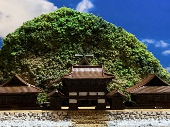 日本の神社・お寺 出雲大社 本殿 ジオラマ模型 ミニサイズ コレクションケース付き 日本の神社・お寺