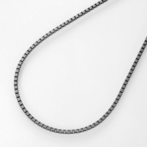 svart og pýrít necklace：天然石ブラックスピネル&パイライト/シルバー ビーズネックレス 黒 | Nuna