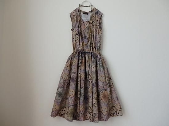 H様専用 セミオーダー 英国輸入リバティプリント ドローストリングワンピース A Stitch In Time Katsushige H様専用 セミオーダー 英国輸入リバティプリント ドローストリングワンピース A Stitch In Time Katsushige