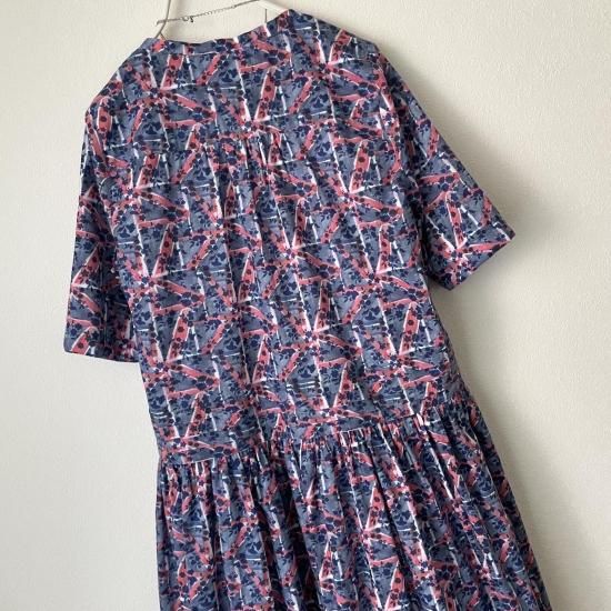 英国輸入リバティプリント LIBERTY LONDON限定柄 Floral Flag