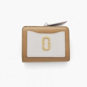 マークジェイコブス 2F3SMP062S07 233/CAMEL MULTI 二つ折り財布 MARC JACOBS  レディース 牛革