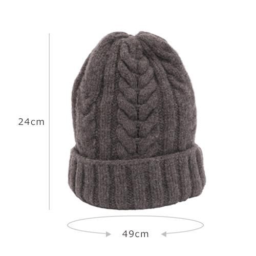 And Wool アンドウール 手編み機で編んだ メリノウール ケーブル編み ニット帽 And Wool アンドウール 手編み機で編んだ メリノウール ケーブル編み ニット帽