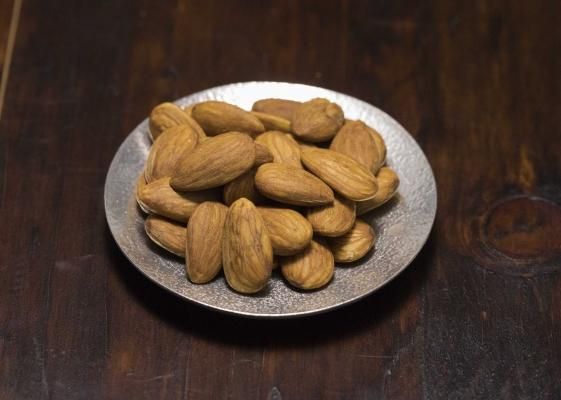 アーモンド ノンパレル種(生)【ナッツ専門店】Groovy Nuts