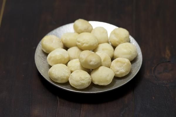 マカダミアナッツ (ロースト)【ナッツ専門店】Groovy Nuts
