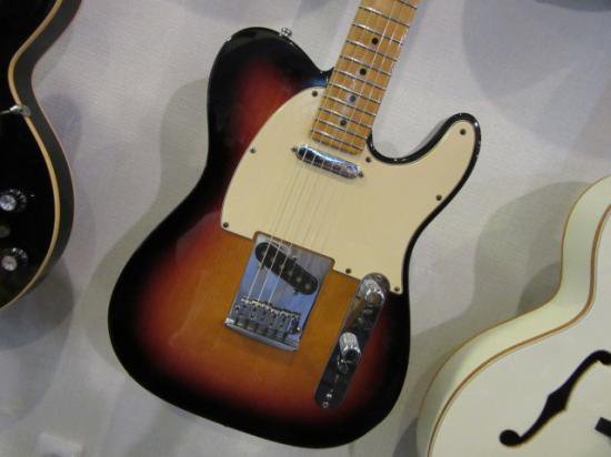 FENDER C/S CUSTOM CLASSIC TELECASTER モダンTLのカスタムショップ製トップモデル！ - ギター買取 東京 -  ギターのじゃべらぼう