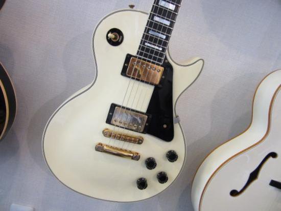 Gibson Lespaul Custom 1993 良いコンディションを保ったアルペンホワイトの90sレスポールカスタム ギター買取 東京 ギターのじゃべらぼう