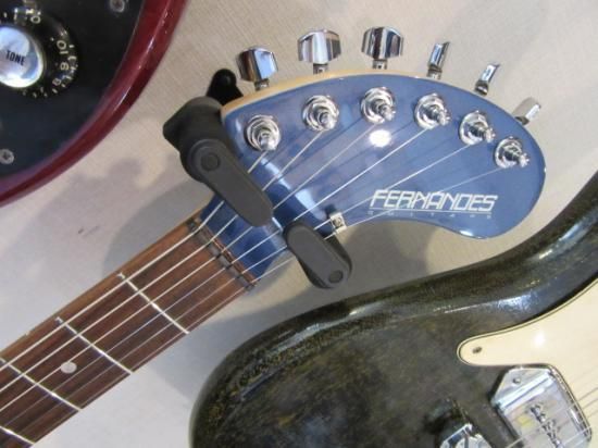 FERNANDES DIGI-ZO HYPER エフェクター、リズム機能なども装備