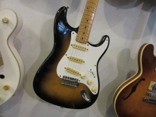 FENDER JAPAN - ギター買取 東京 - ギターのじゃべらぼう