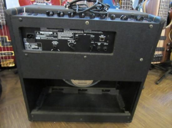 VOX AD60 VT 16アンプモデル、22エフェクト搭載のモデリング