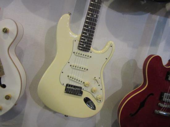 FENDER USA AMERICAN STANDARD STRATOCASTER 95年製のアメスタ！ヘッド