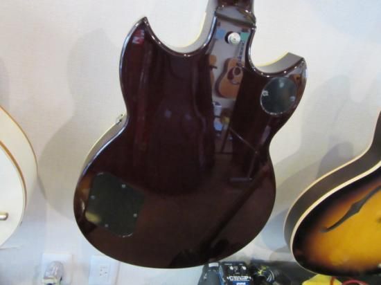 YAMAHA SG1802GT プロ仕様で甦ったヤマハSGのP-90搭載モデル YAMAHA SG1802GT プロ仕様で甦ったヤマハSGのP-90搭載モデル