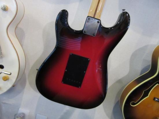Fernandes Ld 115kk 生産完了のラルクkenモデルです ギター買取 東京 ギターのじゃべらぼう