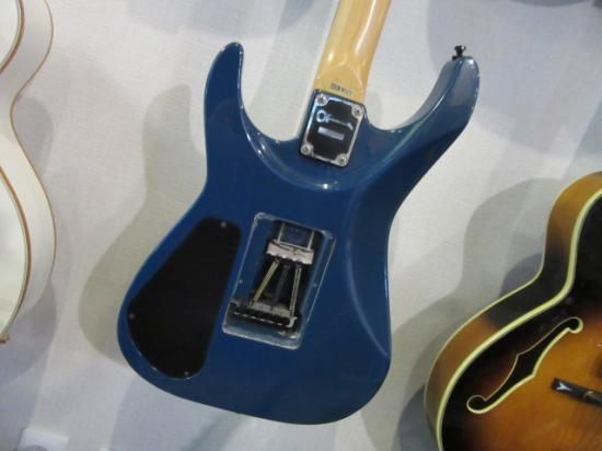 CHARVEL FUSION DELUXE 90年頃の日本製シャーベルの CHARVEL FUSION DELUXE 90年頃の日本製シャーベルの