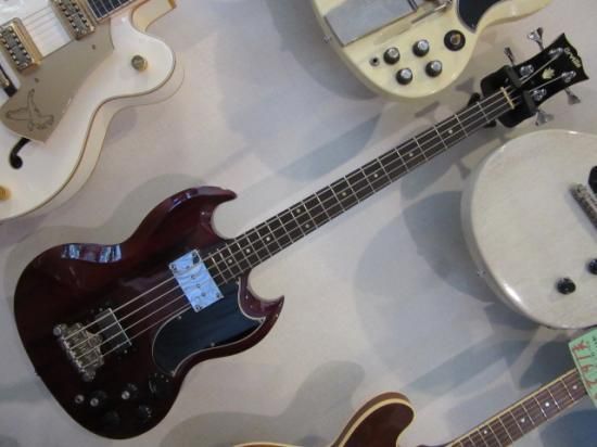 Orville EB-3 ギブソン直系、ジャパンメイドのオービルEB-3です