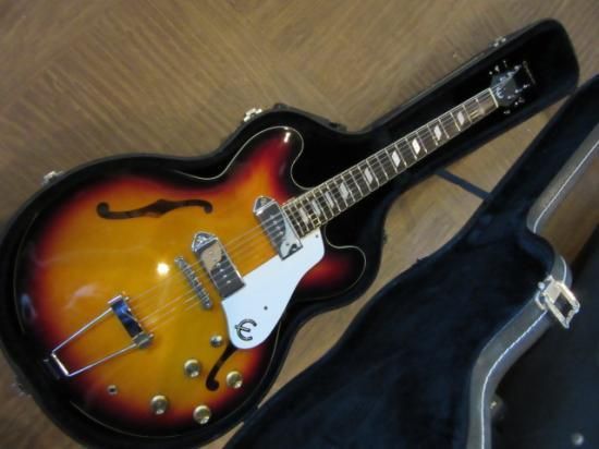 Epiphone Casino 2004 年製 ピアレス - ギター