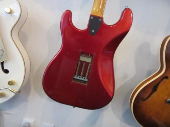 G&L USA S-500 92年製、USA G&LのLEGACY S-500です！ - ギター買取