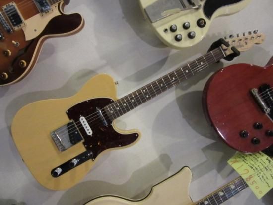 FENDER MEX DELUXE NASHVILLE TELECASTER 3シングルコイルに
