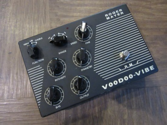 ROGER MAYER VOODOO VIBE ロジャーメイヤーが開発した伝説のエフェクト ...