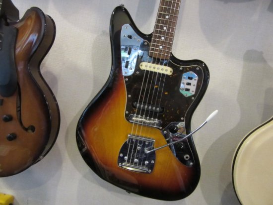 FENDER J JG66-85 フェンダージャパンのジャガーです！MODありますがコンディション良好です！ - ギター買取 東京 -  ギターのじゃべらぼう