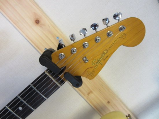 SQUIER J MASCIS JAZZMASTER ダイナソーJr Jマスシスのシグネイチャー