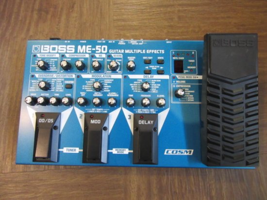 BOSS ME-50 コンパクト感覚で操作できるBOSSマルチME-50です