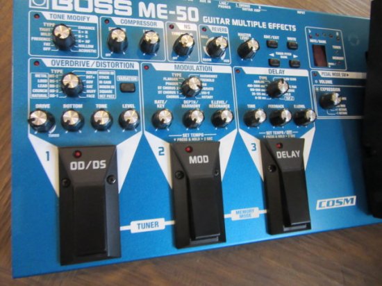 BOSS ME-50 コンパクト感覚で操作できるBOSSマルチME-50です