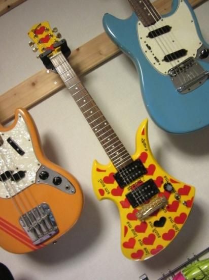 BURNY YH-Jr HIDEモデルのイエローハート！スピーカーも内蔵した