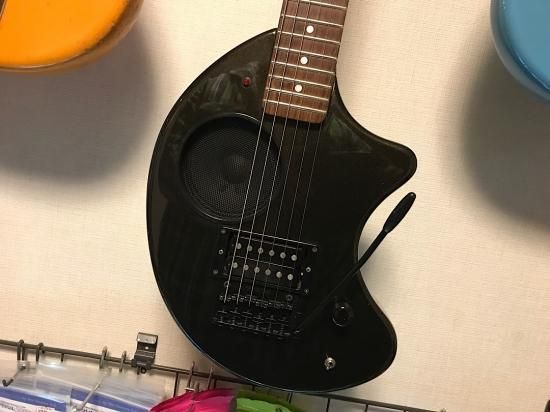 FERNANDES ZO-3芸達者 トレモロアームとディストーションモードを装備