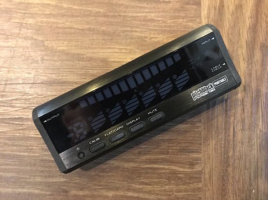 KORG PB-04 PITCH BLACK PORTABLE コルグのポリフォニックチューナー