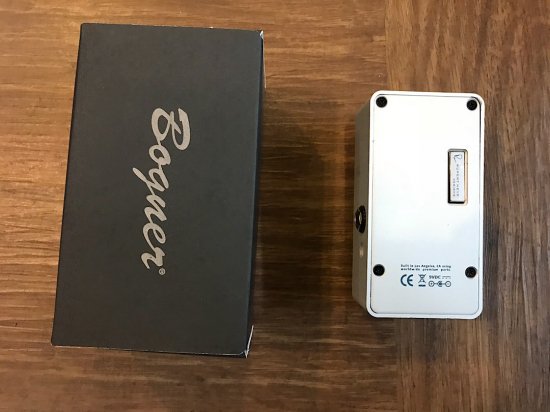 BOGNER HARLOW NEVEトランスを内蔵したボグナーのブースター