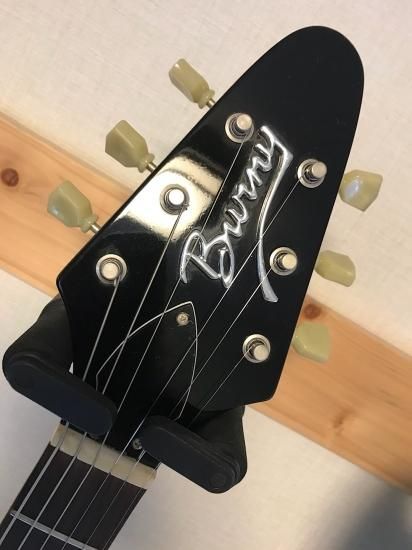 BURNY LV-115KK L'Arc-en-CielのKENモデルのフライングV