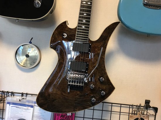 販促品販売中 BC RICH モッキンバード エレキギター