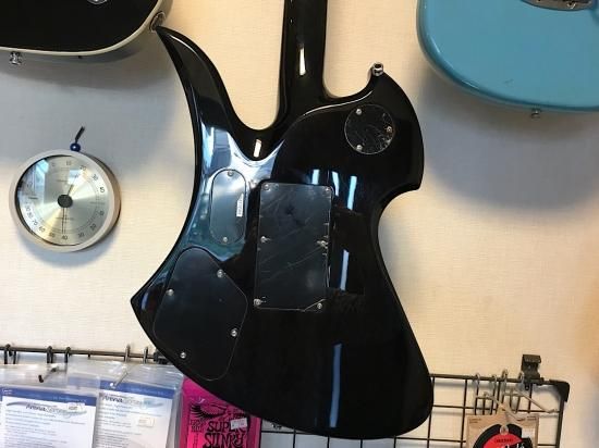 BC RICH MOCKINGBIRD PRO X BLACK BURL とても充実した仕様の BC RICH MOCKINGBIRD PRO X BLACK BURL とても充実した仕様の