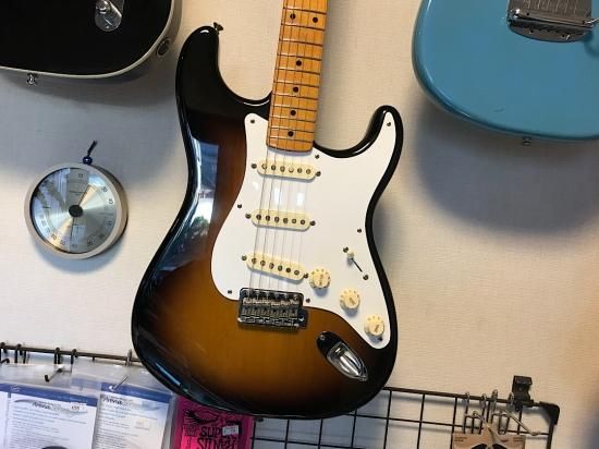 ﾌｪﾝﾀﾞｰ ｸﾗｯｼｸｼﾘｰｽﾞ '50s Stratocaster ‎Mex-soldi.com.ar