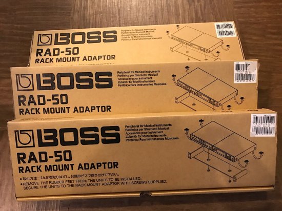 BOSS RAD-50 ハーフラック用のマウントアダプターです！未使用品