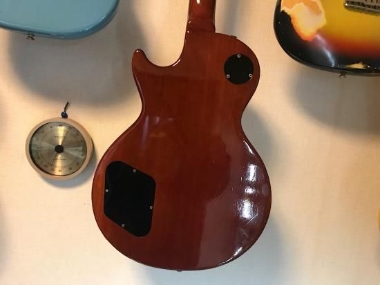 TOKAI TLS-60 84年製のトーカイのレスポールコピーです！PU交換